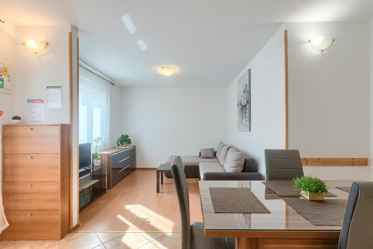 Apartments Gilly 1 프레멘투라 외부 사진