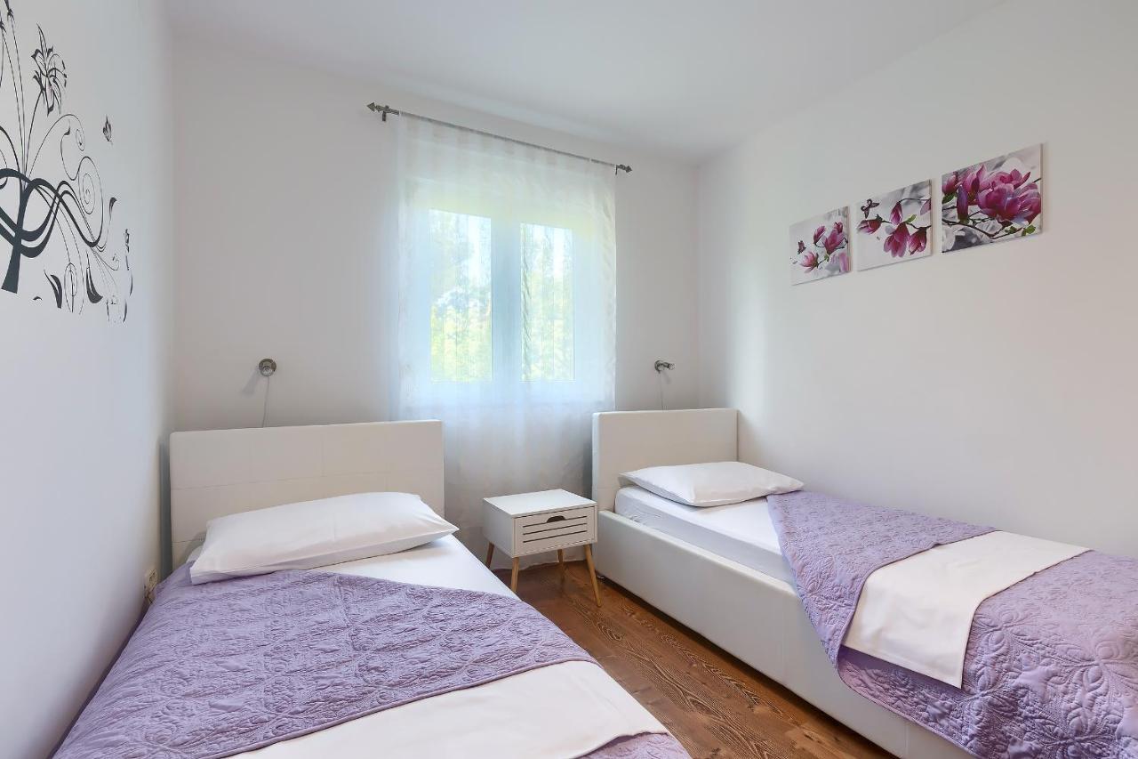 Apartments Gilly 1 프레멘투라 외부 사진