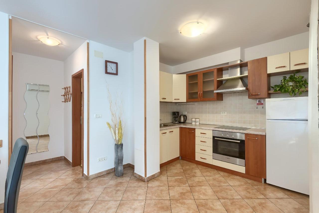 Apartments Gilly 1 프레멘투라 외부 사진